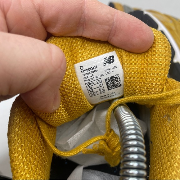 New Balance 990v4 “Yellow” - Picture 13 of 13